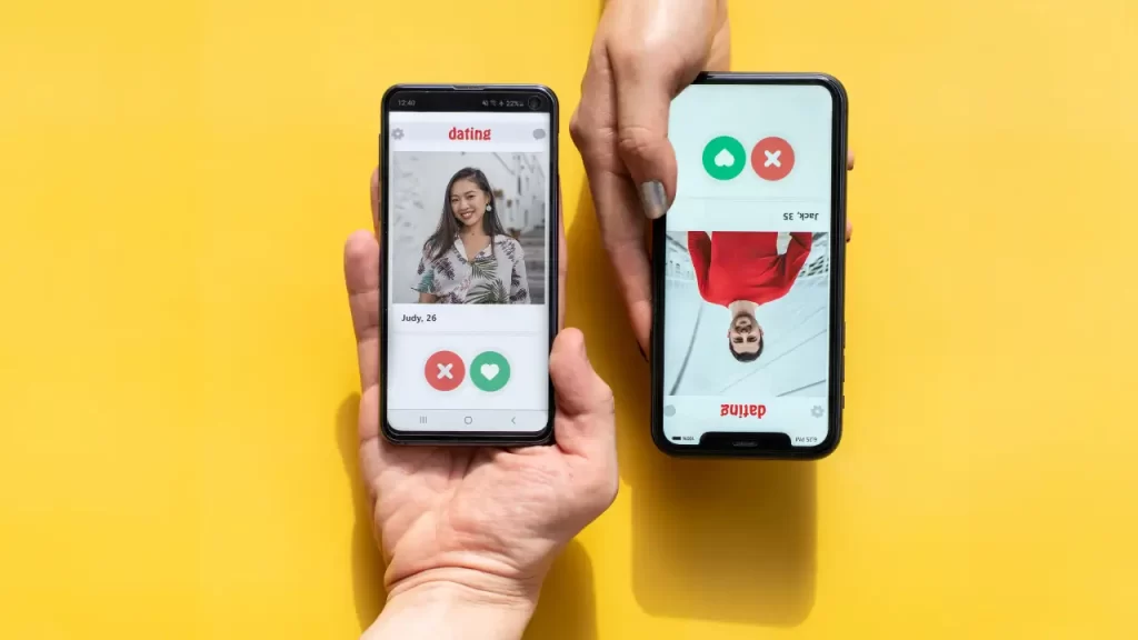 Tela de smartphone com aplicativo de namoro, destacando apps de amor em 2025