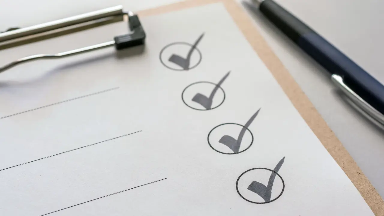 Checklist para praticar estoicismo no relacionamento